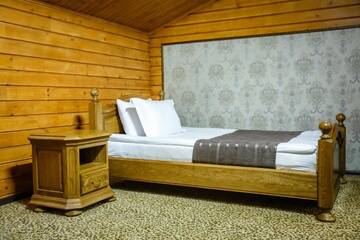 Фото номера Двухместный номер Делюкс с 1 кроватью Гостевой дом Guest House Chalet г. Тараз 14