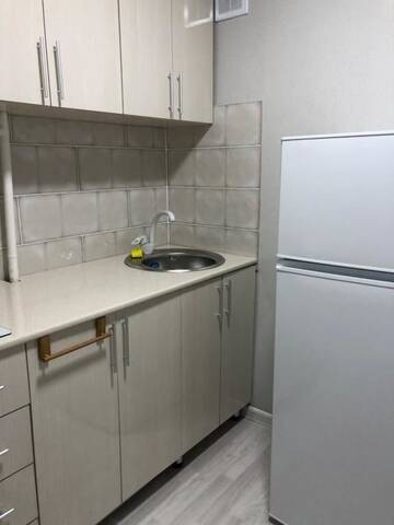 Фото номера Апартаменты с 1 спальней Апартаменты 1-комнатная квартира г. Тараз 13